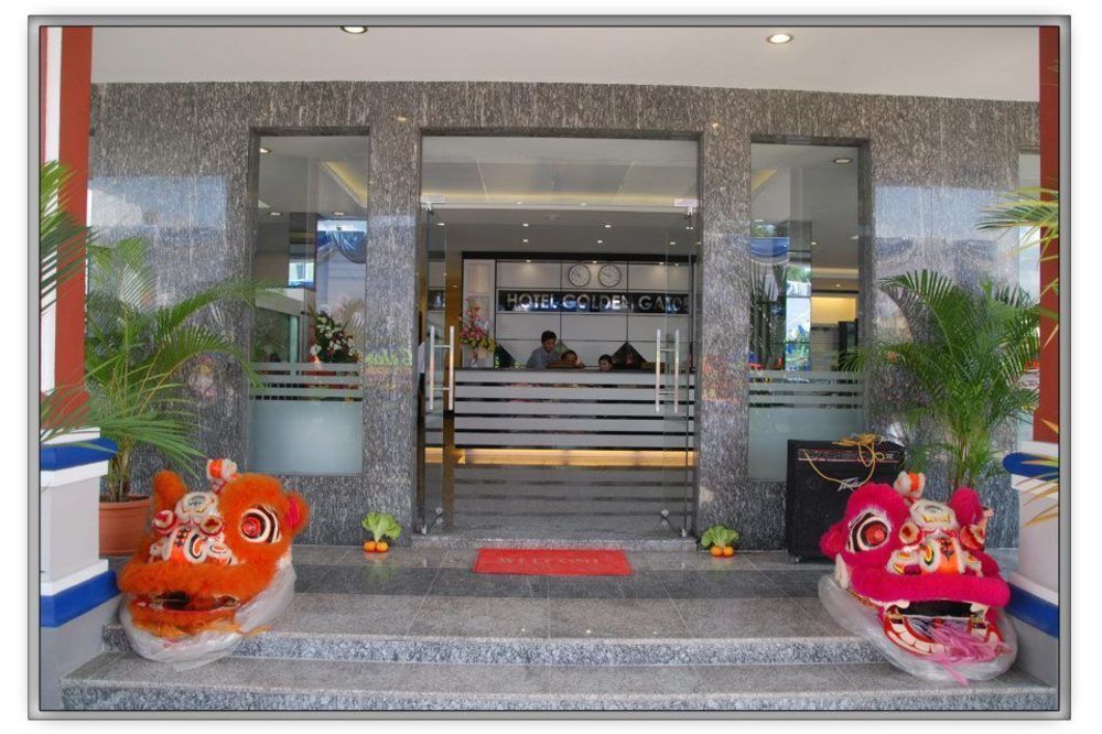 Collection O 625 Hotel Golden Gate Batam Extérieur photo